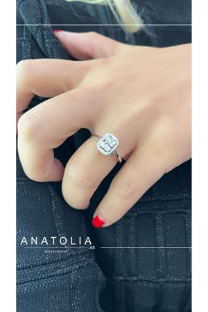 Pırlanta Baget Taşlı Yüzük