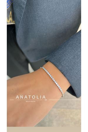 0.60ct Pırlanta Su Yolu Bileklik