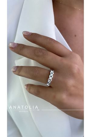 0.68 Karat Pırlanta Beştaş Yüzük