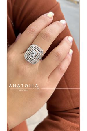 1.00 Karat Pırlanta Baget Tasarım Yüzük