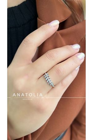 0.07 KARAT PIRLANTA TASARIM YÜZÜK