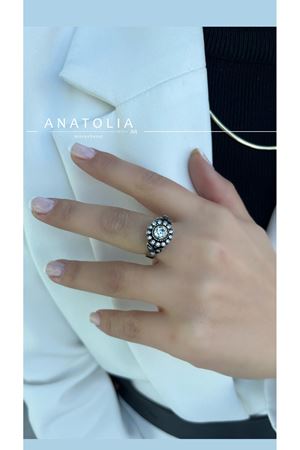 0.50 KARAT ELMAS TASARIM YÜZÜK