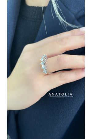 1.50 Karat Pırlanta Beştaş Yüzük