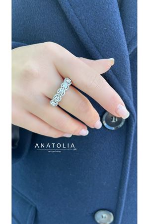 1.10 Karat Pırlanta Beştaş Baget Yüzük