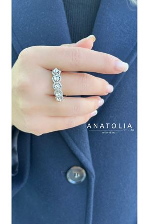 1.03 Karat Pırlanta Beştaş Baget Yüzük