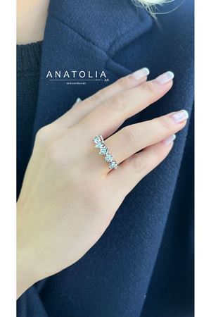 0.55 Karat Pırlanta Beştaş Yüzük