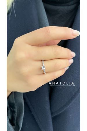 0.47 Karat F-G VS Pırlanta Tektaş Yüzük