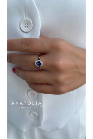 PIRLANTA VE SAFİR TASARIM KOLYE KÜPE YÜZÜK SETİ