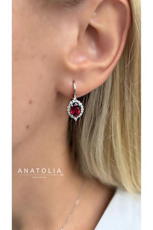 PIRLANTA VE YAKUT TASARIM KOLYE KÜPE YÜZÜK SETİ